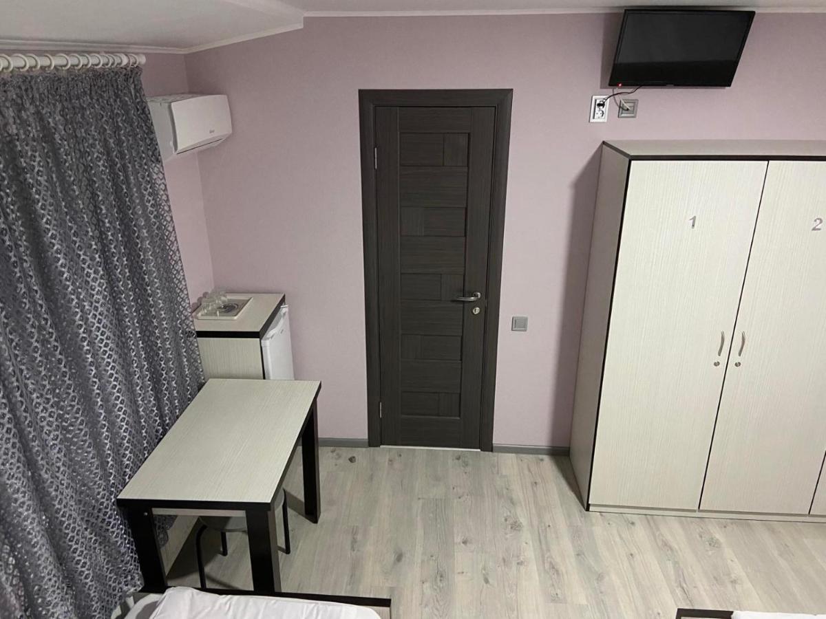 Guest House Max Khmel'nyts'kyy Exterior foto