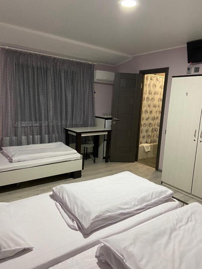 Guest House Max Khmel'nyts'kyy Exterior foto