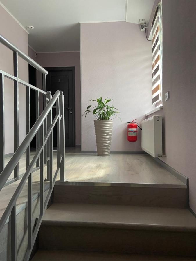 Guest House Max Khmel'nyts'kyy Exterior foto